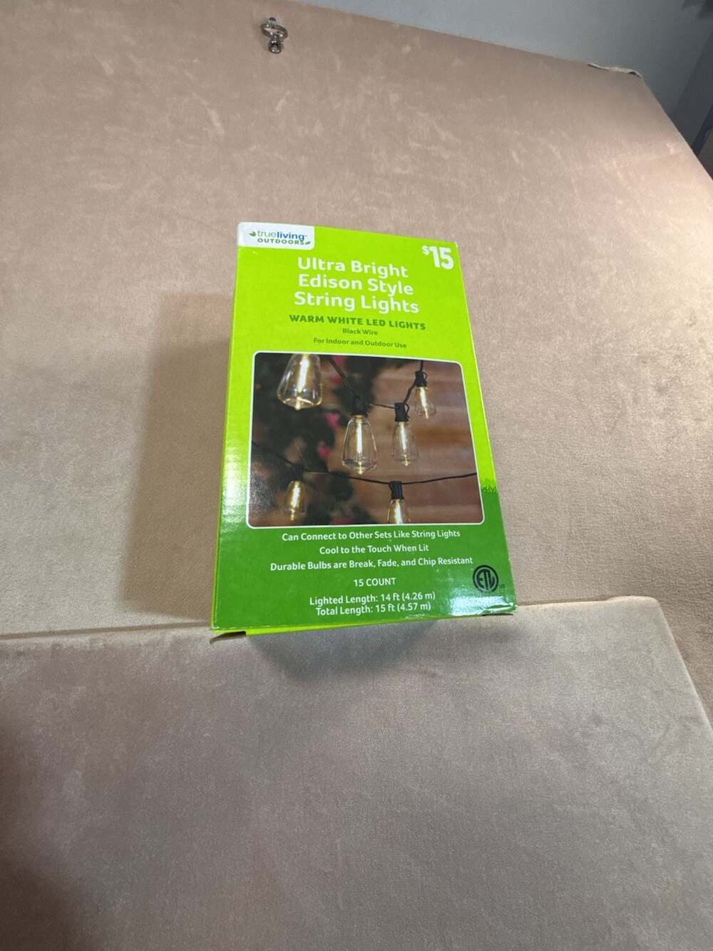 True Living Outdoors Ultra Bright String Lights 15 bulb Count (box A2)